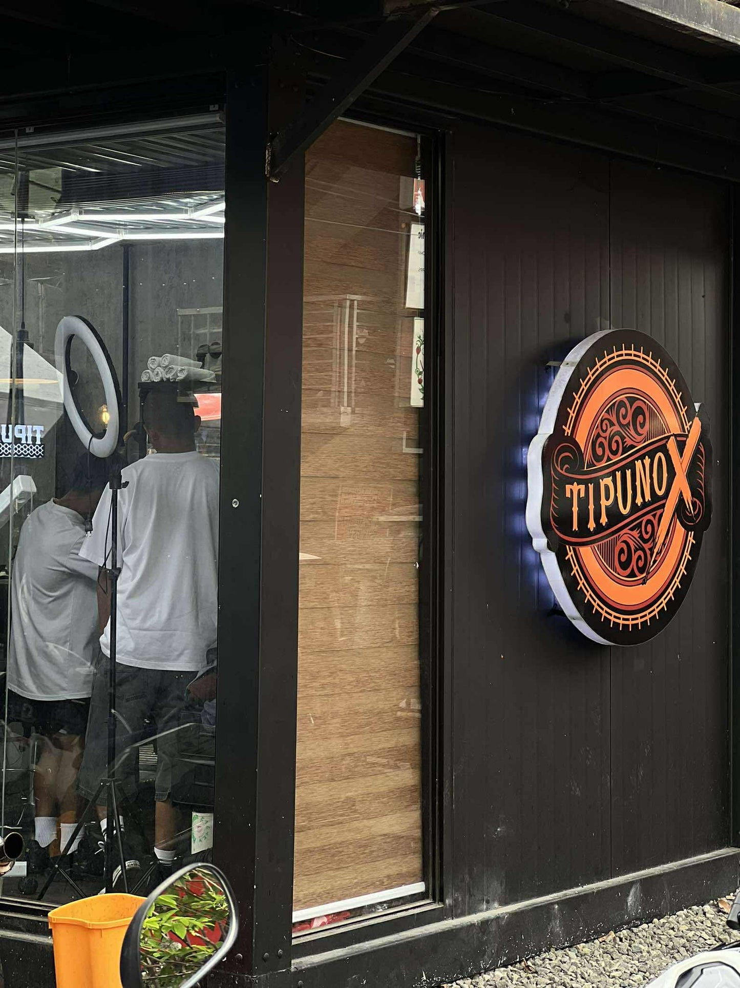 TIPUNO X MACHETE PACKAGE